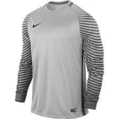 nike soccer goalkeeper jersey